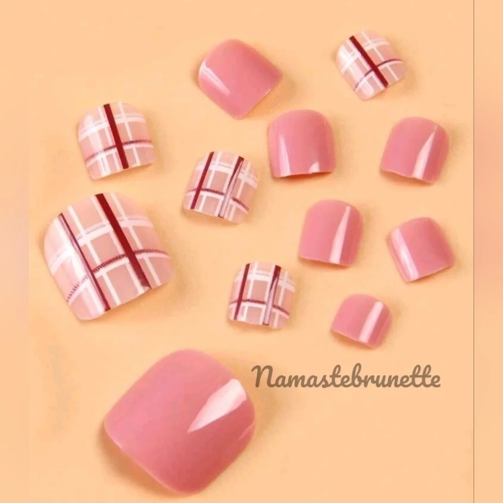 2/$16 Pink Plaid Press on Toenails